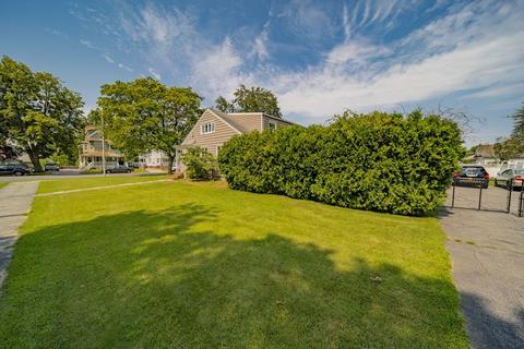 4 Chapin Ter, Springfield, MA 01107 photo 3