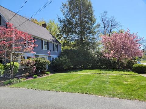 77 Church St, Ware, MA 01082 photo 4