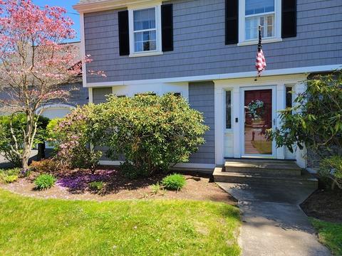 77 Church St, Ware, MA 01082 photo 2