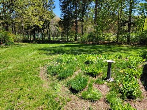 77 Church St, Ware, MA 01082 photo 12