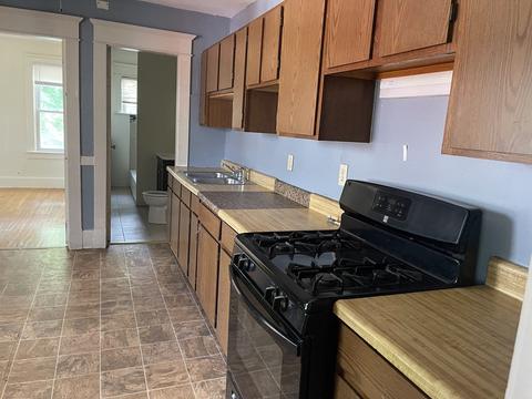 41 Suffolk, Springfield, MA 01108 photo 5