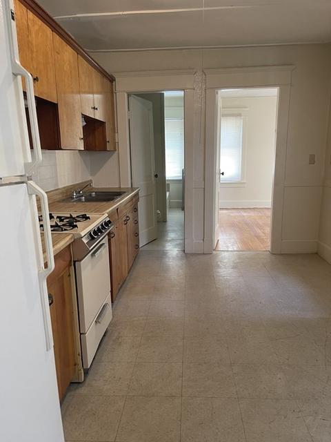 41 Suffolk, Springfield, MA 01108 photo 9