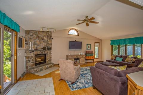 48 Nash Hill Rd, Ludlow, MA 01056 photo 6