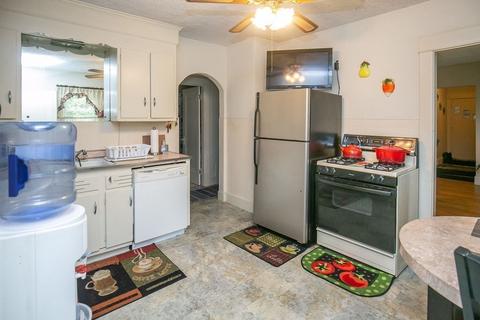 133 Edendale St, Springfield, MA 01104 photo 38