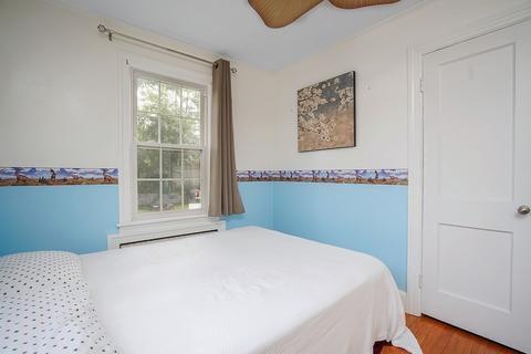 105 Lancaster St, Springfield, MA 01118 photo 16