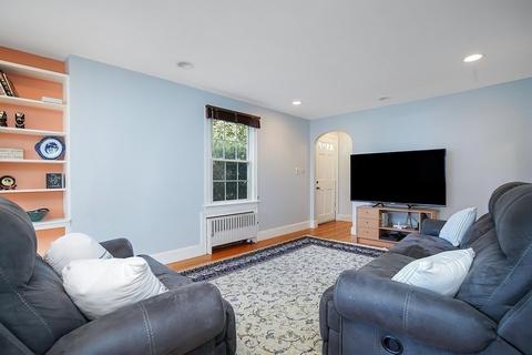 105 Lancaster St, Springfield, MA 01118 photo 13