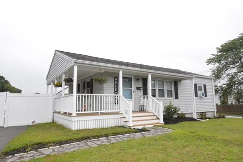 31 Wing Rd, Acushnet, MA 02743 photo 1