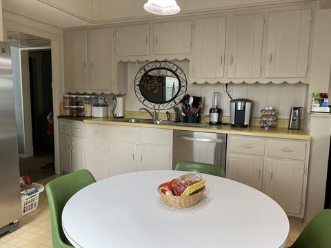 11 Merida St, Springfield, MA 01104 photo 10