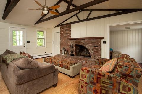 29 Maple Ln, Rehoboth, MA 02769 photo 4
