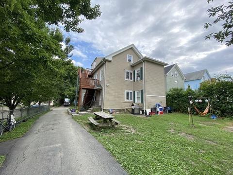 18 Falmouth St, Worcester, MA 01607 photo 4