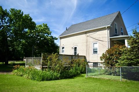 113 Howland Rd, Fairhaven, MA 02719 photo 4