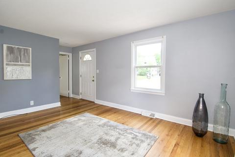 45 Balfour Dr, Springfield, MA 01118 photo 16