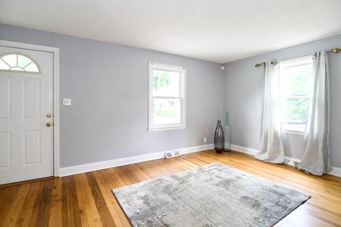 45 Balfour Dr, Springfield, MA 01118 photo 15