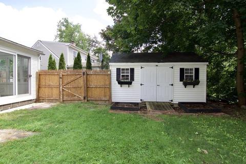 45 Balfour Dr, Springfield, MA 01118 photo 40