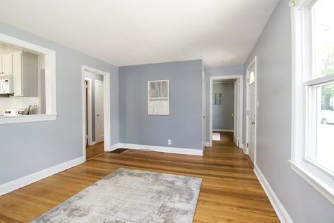 45 Balfour Dr, Springfield, MA 01118 photo 17