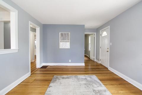 45 Balfour Dr, Springfield, MA 01118 photo 18