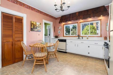 287 Haven St, Reading, MA 01867 photo 9