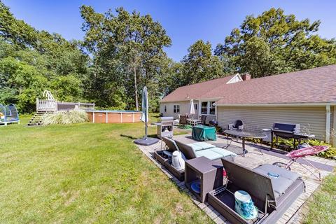 280 Jasper St, Springfield, MA 01109 photo 20
