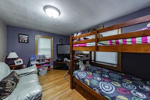 280 Jasper St, Springfield, MA 01109 photo 10