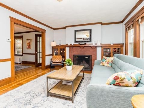 32 Cedar Ave, Stoneham, MA 02180 photo 2