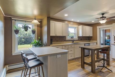 3 Davis Ledge Rd, Sterling, MA 01564 photo 4
