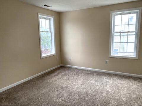 58 Ledgecrest Dr, Worcester, MA 01603 photo 11