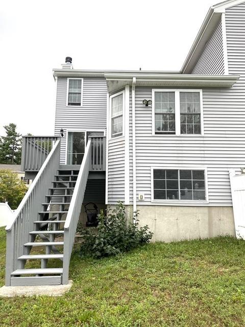 58 Ledgecrest Dr, Worcester, MA 01603 photo 3