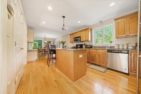 3 Downey Rd, Acton, MA 01720 photo 2
