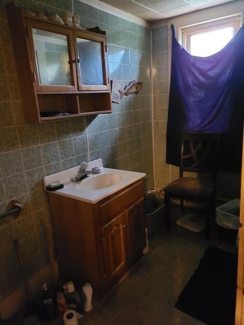131 Everett Ave, Athol, MA 01331 photo 18