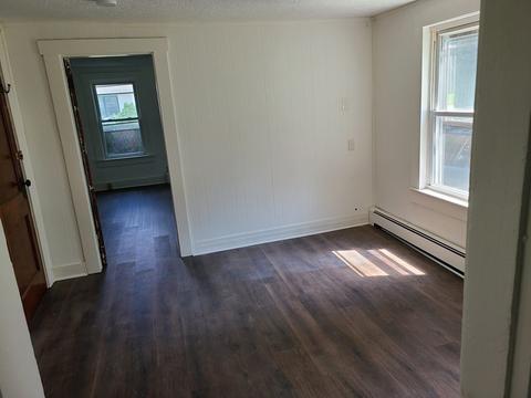131 Everett Ave, Athol, MA 01331 photo 8