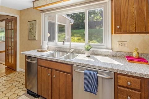 263 East St, Hingham, MA 02043 photo 14