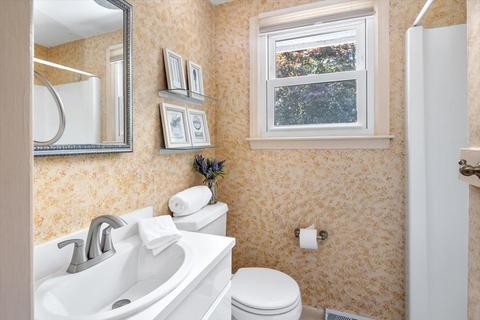 263 East St, Hingham, MA 02043 photo 17