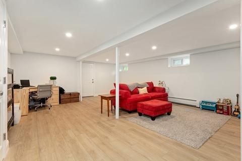 28 Seward Rd, Stoneham, MA 02180 photo 29