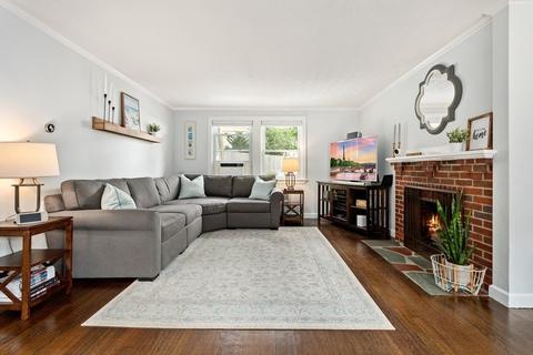28 Seward Rd, Stoneham, MA 02180 photo 8