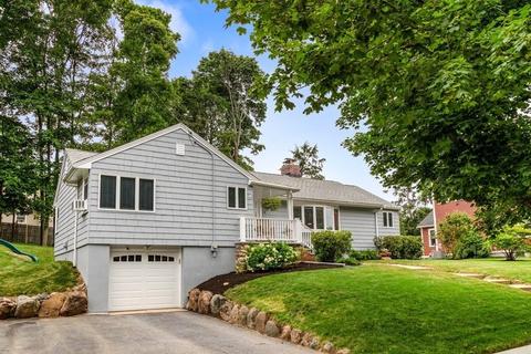 28 Seward Rd, Stoneham, MA 02180 photo 1