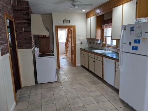 33 Alfred St, Everett, MA 02149 photo 8