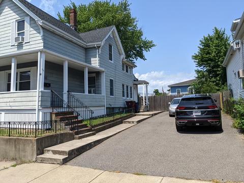 33 Alfred St, Everett, MA 02149 photo 3