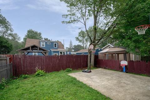 9 Cloran St, Springfield, MA 01109 photo 17