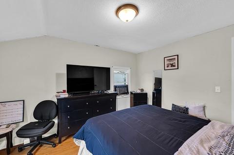 9 Cloran St, Springfield, MA 01109 photo 12