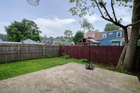 9 Cloran St, Springfield, MA 01109 photo 18