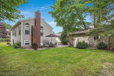 59 Bancroft Ave, Reading, MA 01867 photo 3