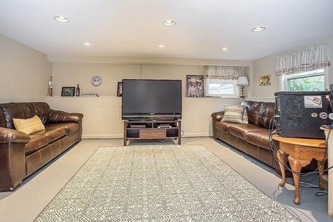 59 Bancroft Ave, Reading, MA 01867 photo 26