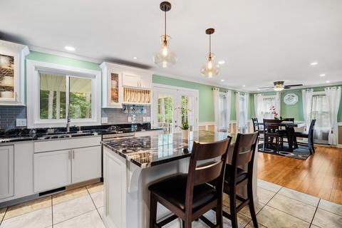 17 Deboo Dr, Springfield, MA 01129 photo 21