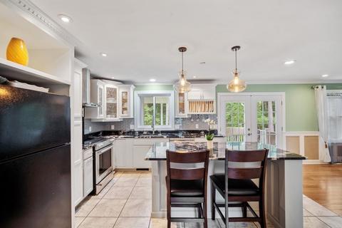 17 Deboo Dr, Springfield, MA 01129 photo 16