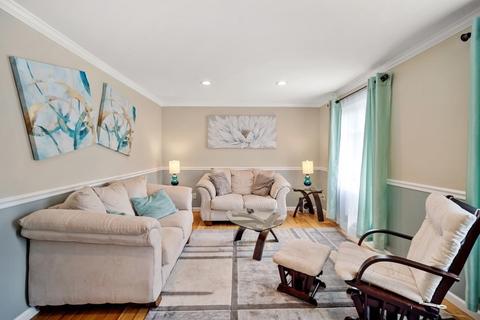 17 Deboo Dr, Springfield, MA 01129 photo 10