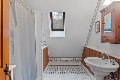 22 Willowbrook Ln, Worcester, MA 01609 photo 36