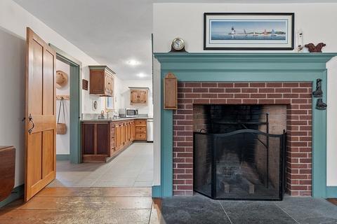 22 Willowbrook Ln, Worcester, MA 01609 photo 27