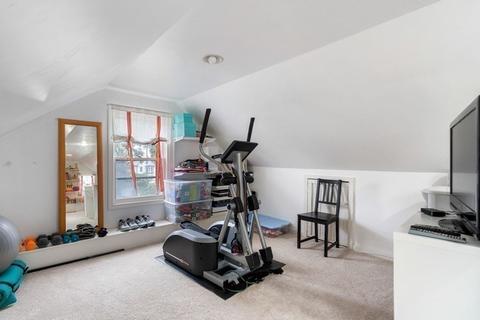 9 Park Ave, Needham, MA 02494 photo 18