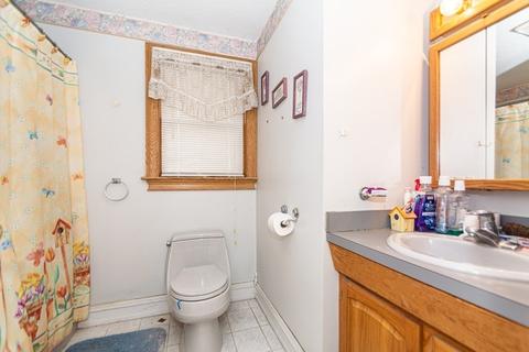 32 Overlook Ter, Dracut, MA 01826 photo 24