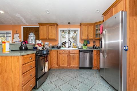 32 Overlook Ter, Dracut, MA 01826 photo 12